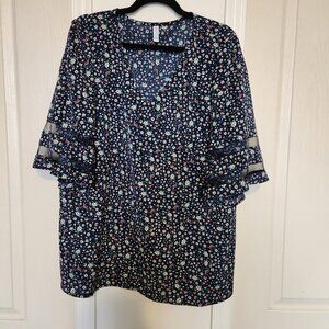 Jouica, dark blue, floral print, mesh fancy sleeves V neck, Blouse, 2XL China.